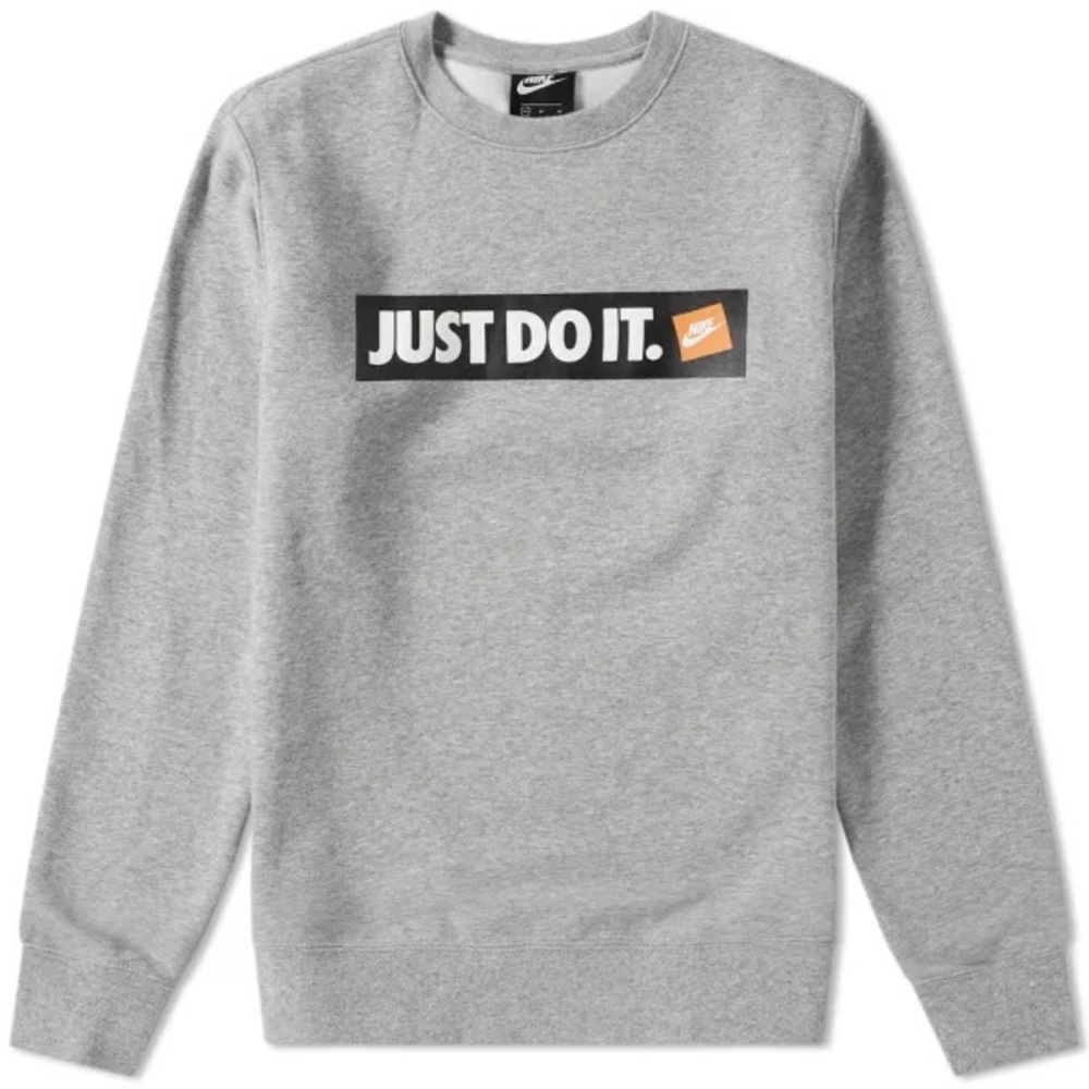 NIKE SWEATSHIRT